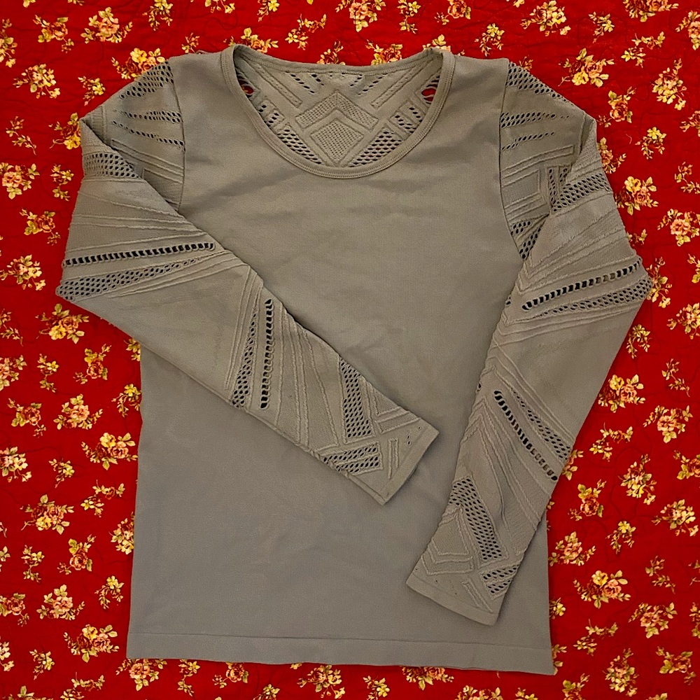 Fabletics Gray Cut Out Detail Athletic Long Sleeve Top, Size L